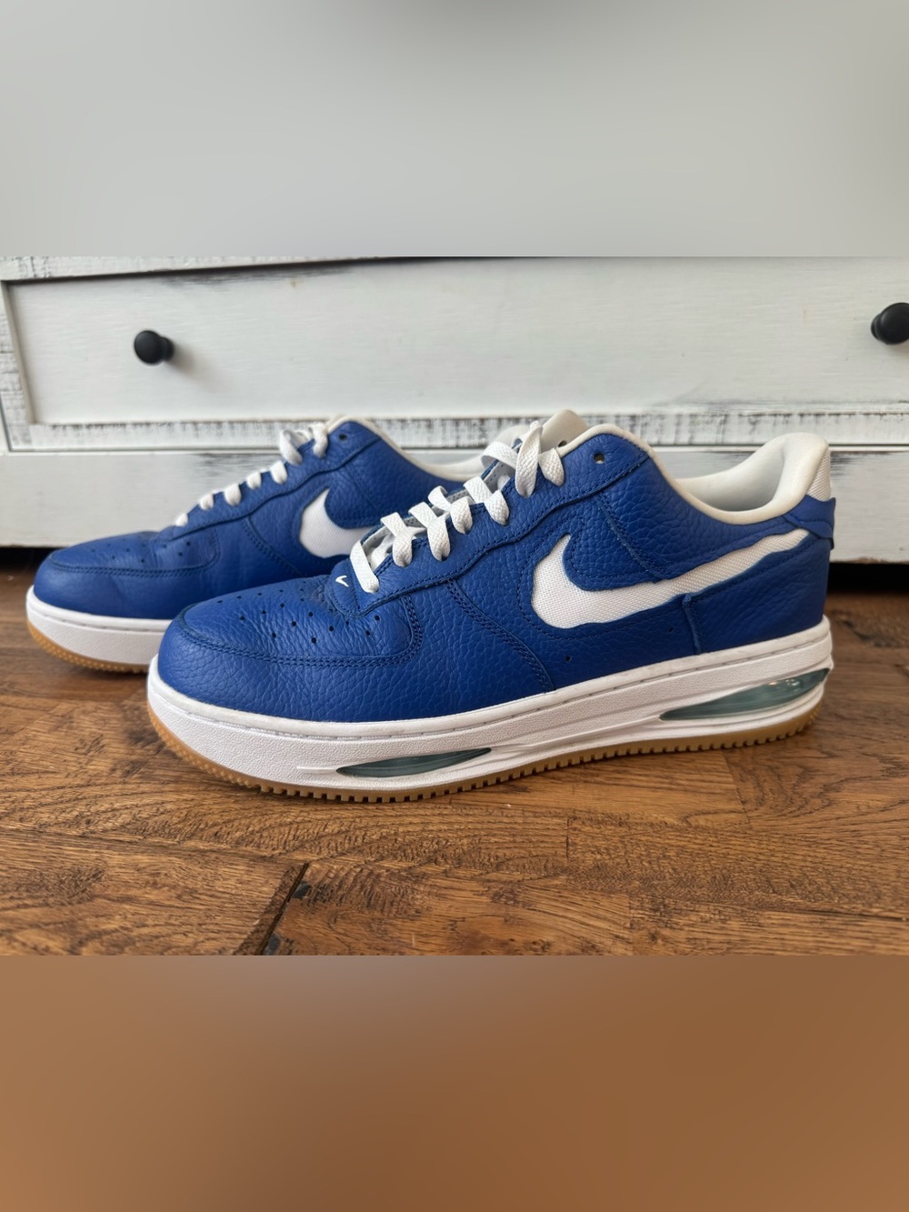 Nike Air Force 1 Low EVO Team Royal Men's Size 11 HF3630-400 - Picture 2 of 10